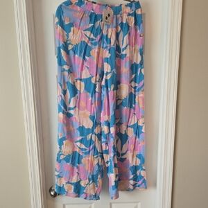 Cozy Casual Blue Wide-Leg Floral Pants with Pink & Cream Blooms